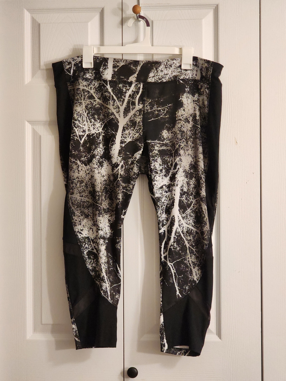 AVIA Black & White Tree-Print Active Leggings PLus Size XXL - Picture 5 of 12